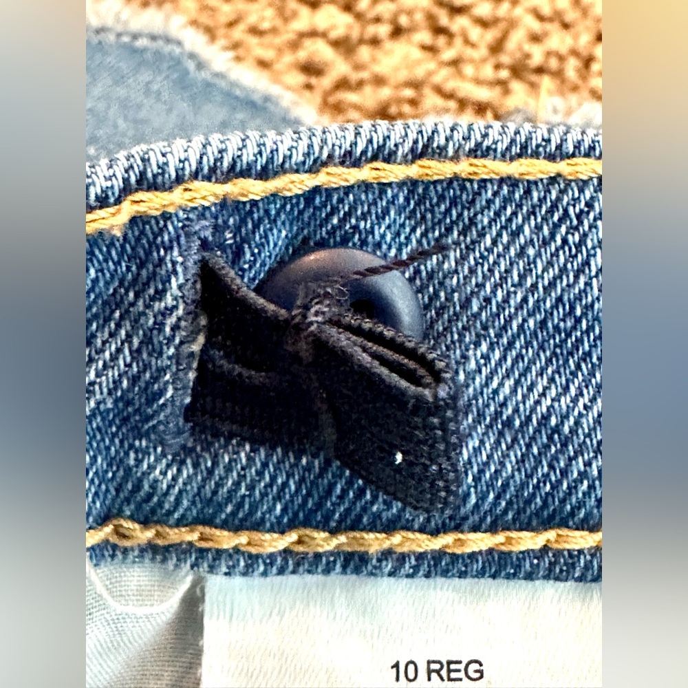 Levi's Girlfriend Shorty 5 Pocket Shorts youth size 10 - Picture 6 of 9